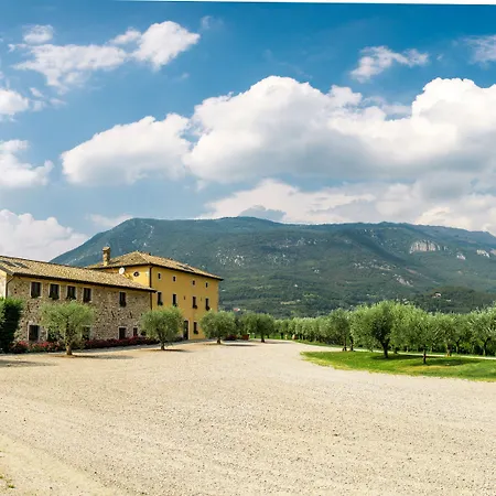 Vakantieboerderij Tenuta La Presa Caprino Veronese