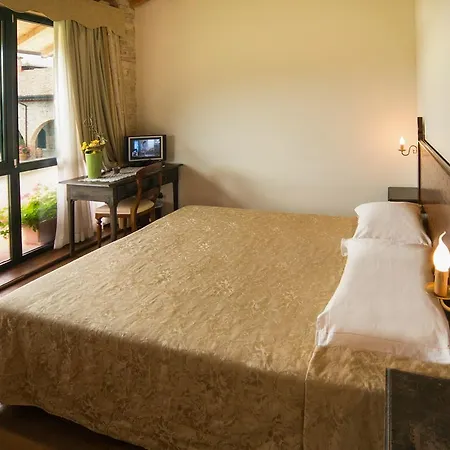Tenuta La Presa Farm stay *